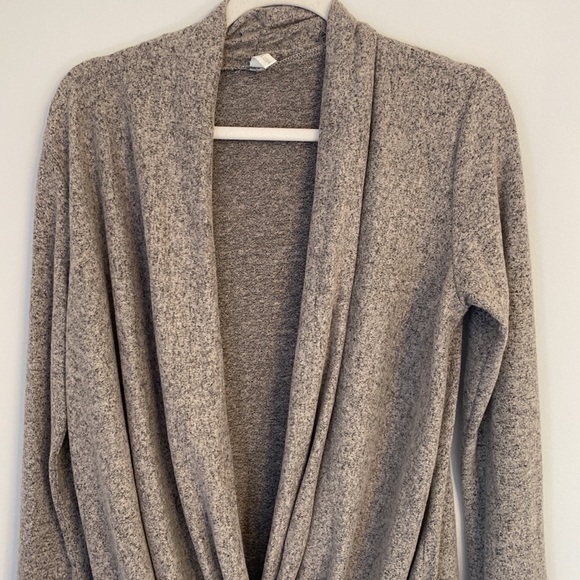 Pink Blush Maternity Heather Grey Nursing Open Front Sweater Size Small - Picture 5 of 8